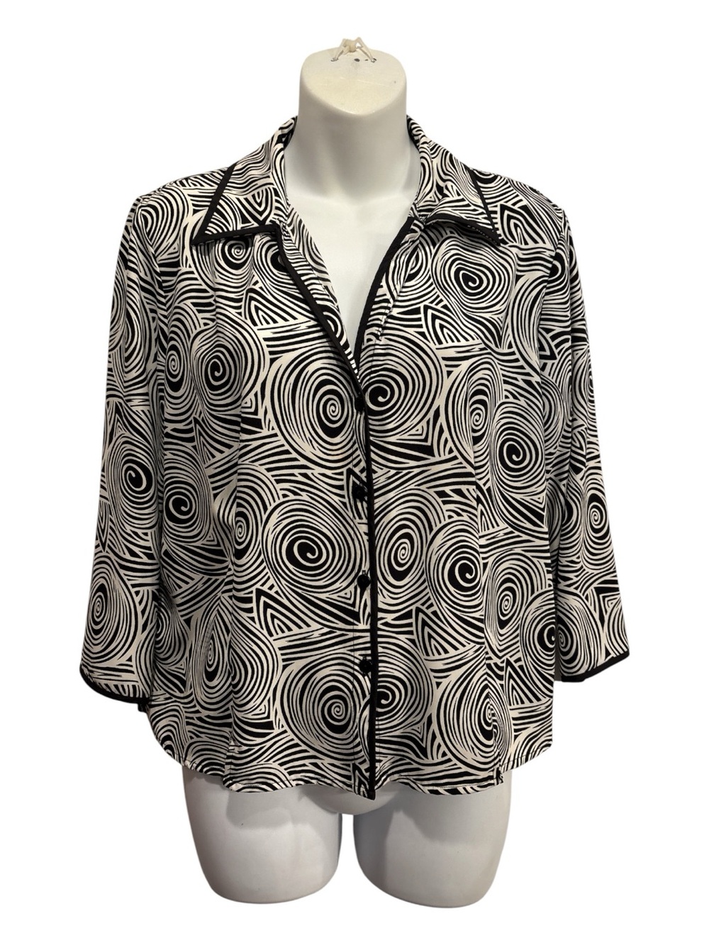 Notations Vintage Black & White Swirl-Print Button Down Blouse size PL
